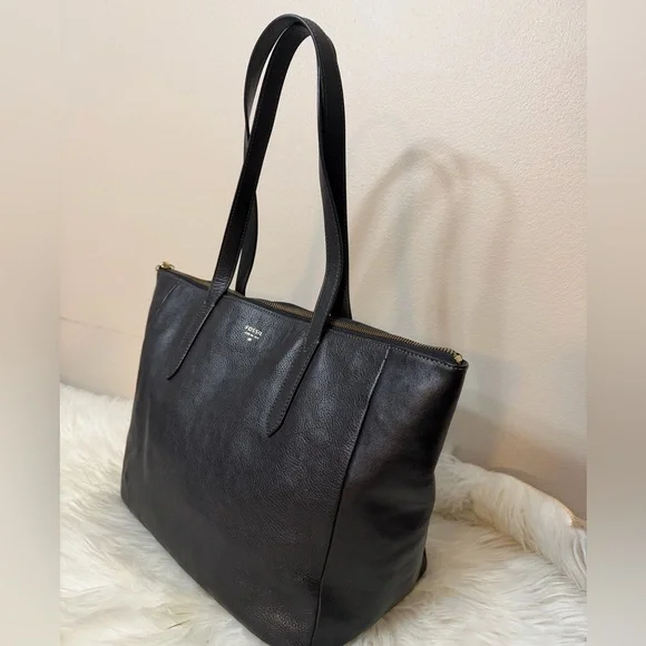 Fossil Elegant Black Tote Bag - Picture 3 of 14